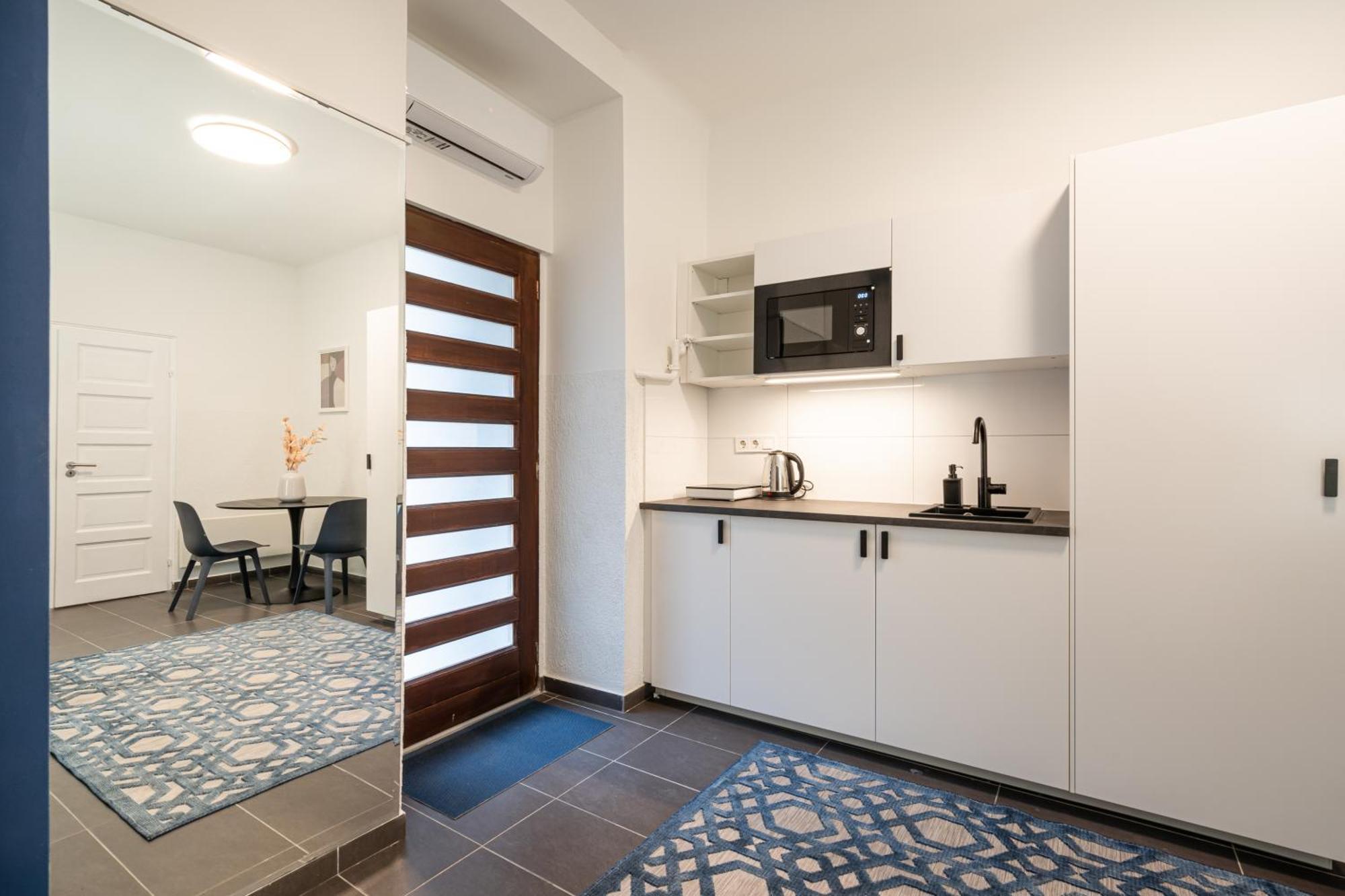 R10- Boutique Apartments, Best Location. By Bqa بودابست المظهر الخارجي الصورة